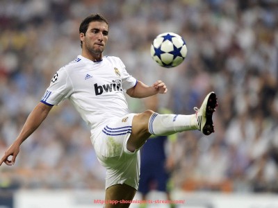 收米体育直播-马赛在比赛中阵型调整的策略与效果